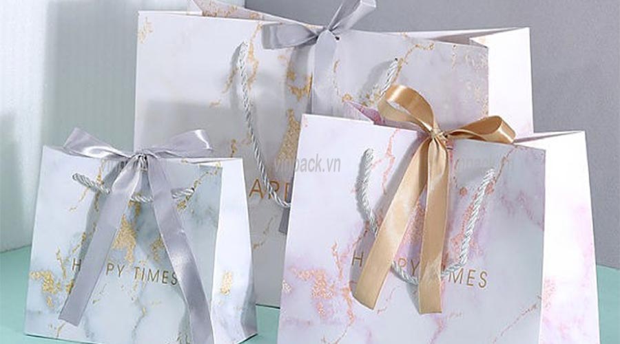 Túi giấy đựng quà siêu cute - tặng là yêu