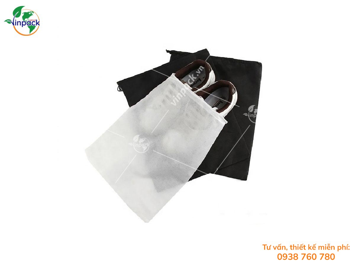 Non-woven shoe bag