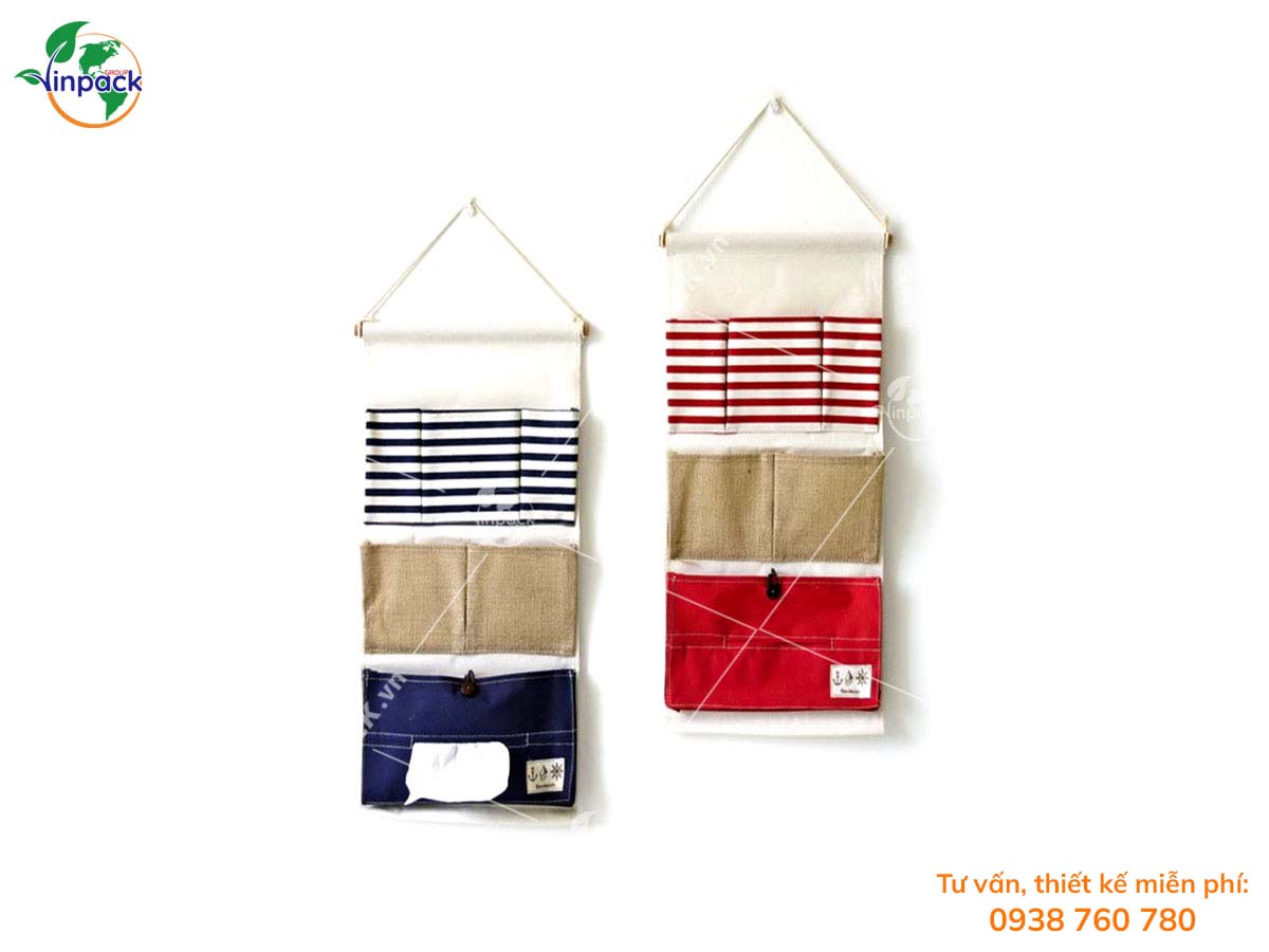 Canvas wall hanging storage bag