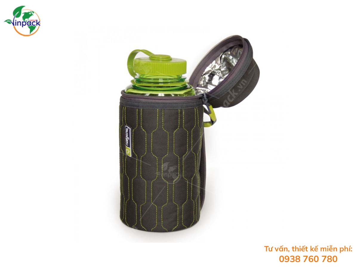 Thermal water bottle holder