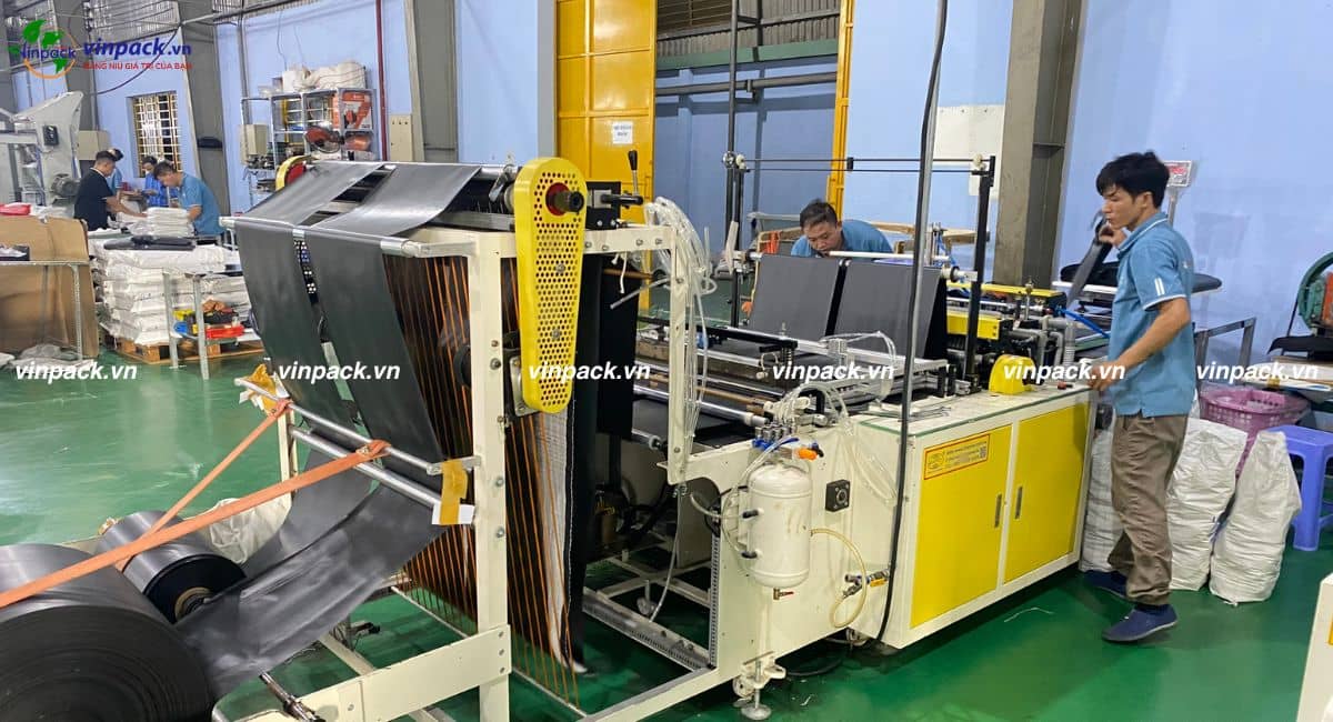 Vinpack sản xuất túi xốp giá sỉ tại Việt Nam