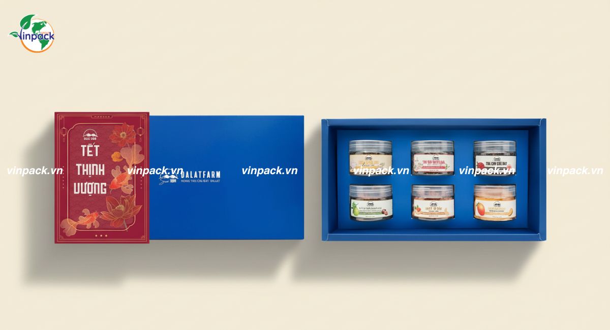 Hộp giấy đựng quà tết của DALATFARM