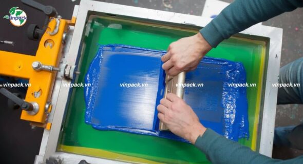 In Lụa Là Gì ? Ưu Nhược Điểm Và Quy Trình In Lụa Chi Tiết