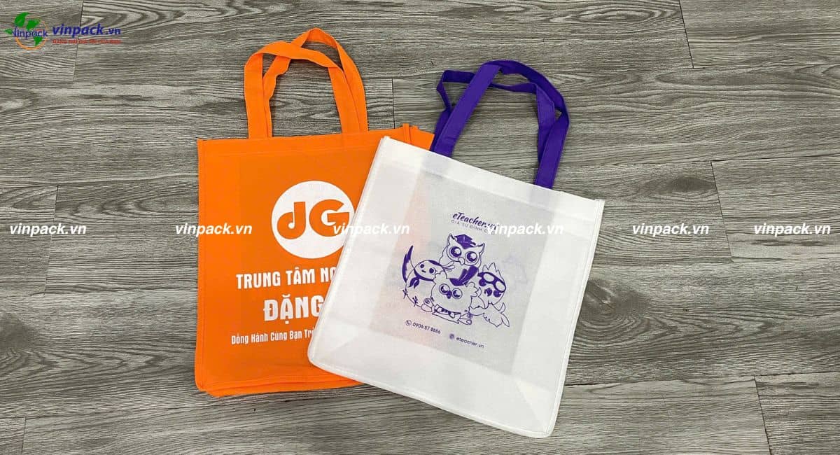 mẫu túi vải trung tâm ngoại ngữ in theo yêu cầu