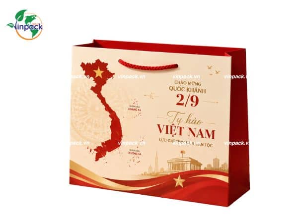 Túi giấy ngày 2/9 in ấn đẹp theo yêu cầu khách hàng