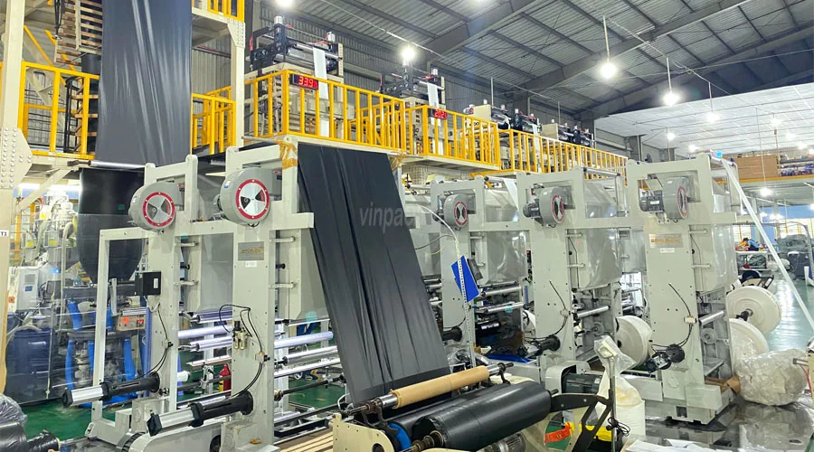 Máy thổi túi nilon công suất cao tại Vinpack