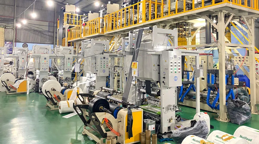 Quy trình thổi màng túi nilon tại Vinpack