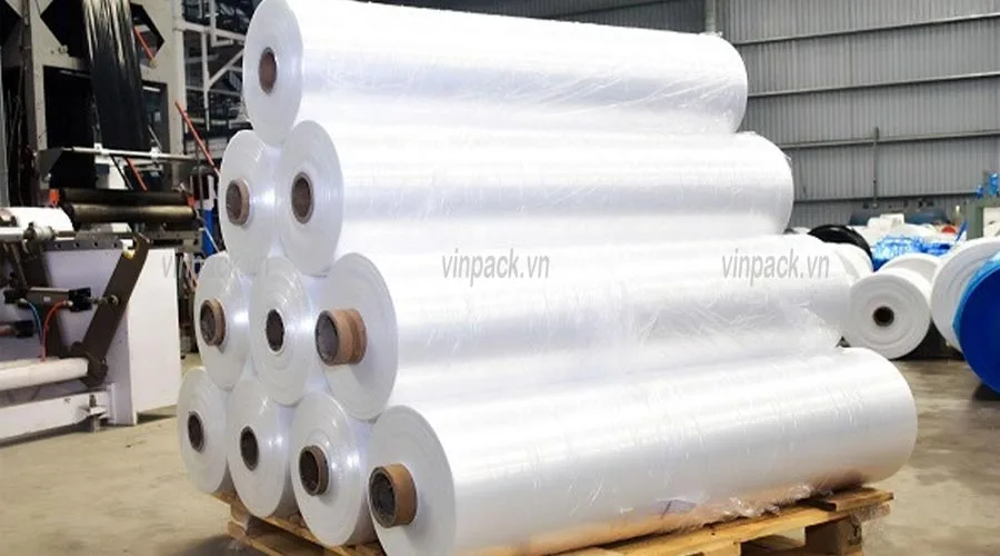 Màng cuộn PE công nghiệp có lõi làm bằng ống giấy