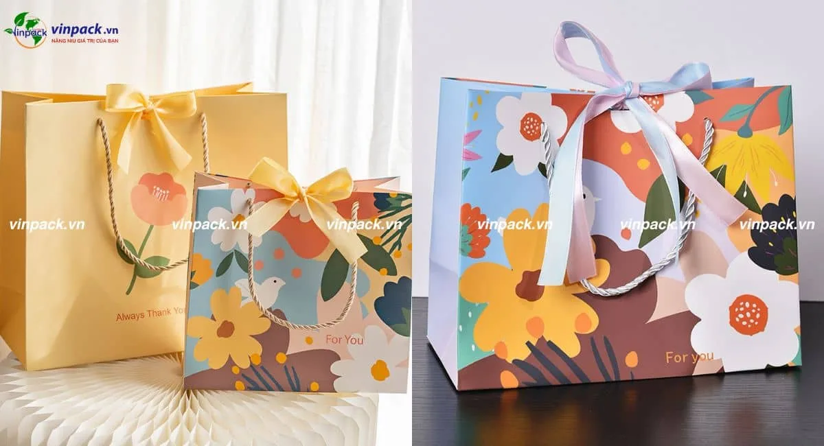 Mẫu túi giấy 8/3 có quai xách gắn nơ đơn giản