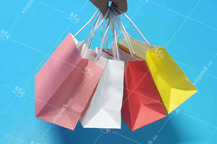 Mẫu túi giấy đựng văn phòng phẩm được ưa chuộng hiện nay