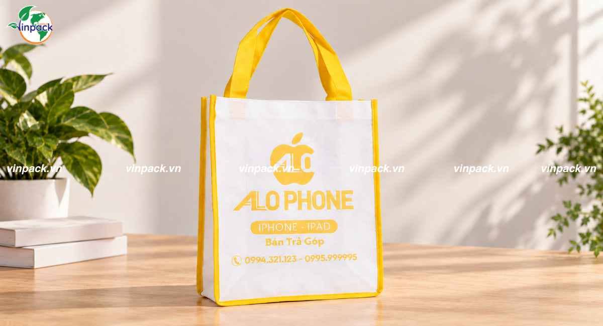 Mẫu túi vải không dệt đựng điện thoại in logo cửa hàng