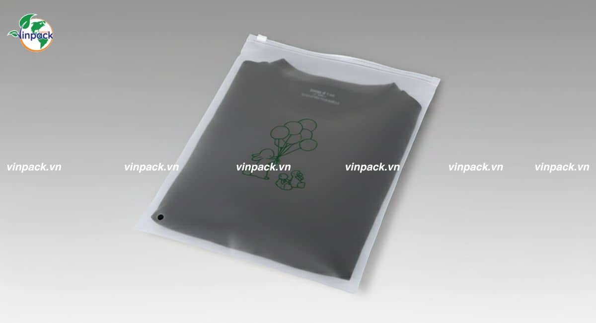 Túi zip bảo quản áo thun chống bụi và chống ẩm hiệu quả
