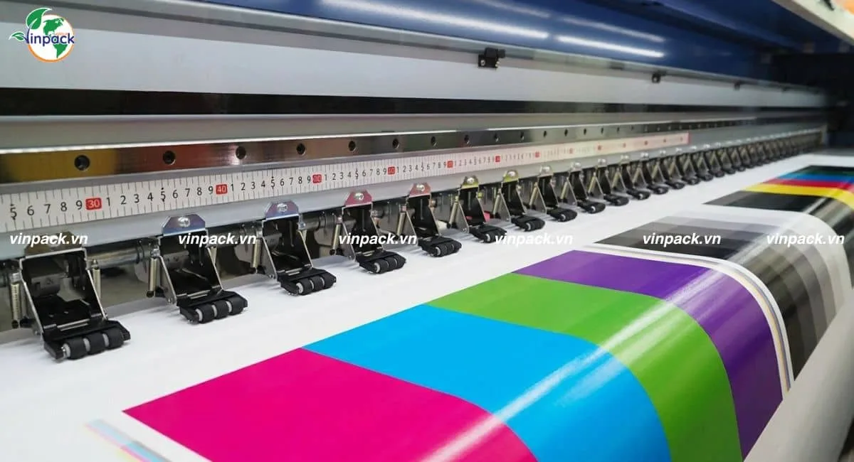 Máy in phun khổ lớn in dải màu CMYK lên cuộn giấy