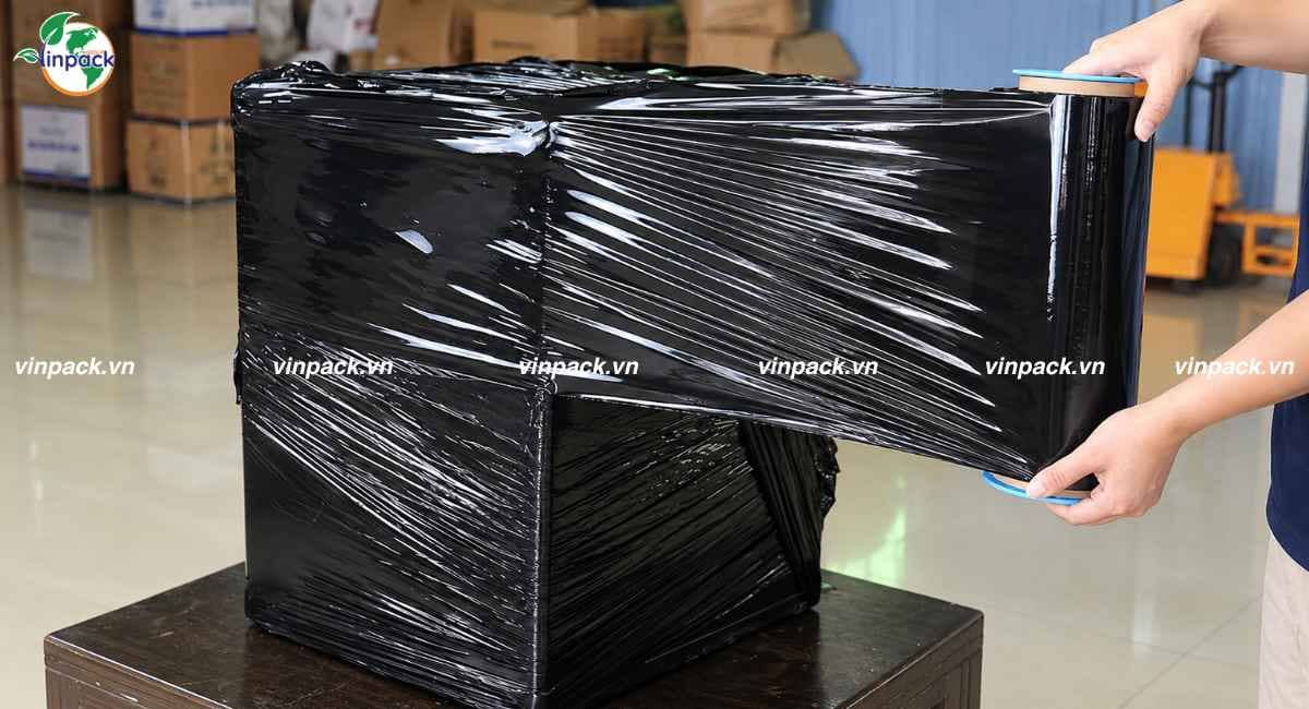 Màng PE đen quấn Pallet