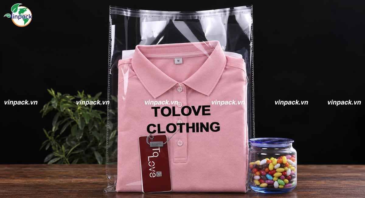 Mẫu túi dán miệng OPP đựng quần áo in logo cửa hàng thời trang
