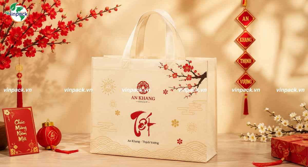 Dịch vụ in túi vải không dệt đựng quà theo yêu cầu
