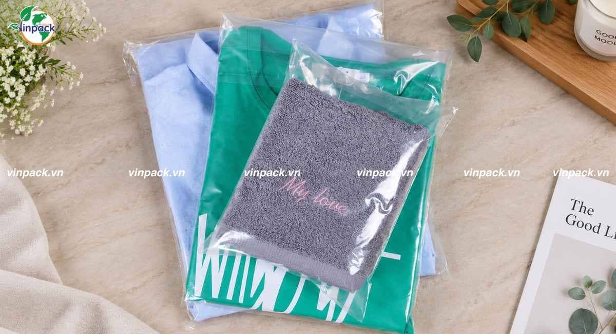 Túi PE dán miệng trơn đựng quần áo
