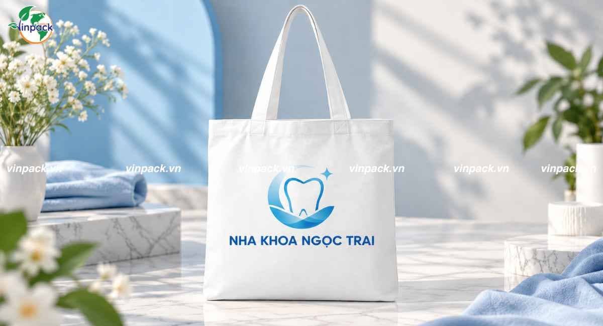 Mẫu túi canvas in logo nha khoa